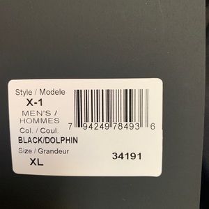 BNWT Men’s xl stormtech hoodie